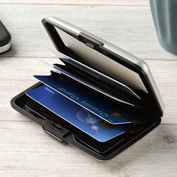 ����ߥ����ɥ��ȥå���