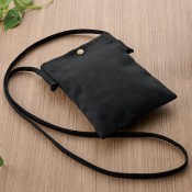 カラモ コットンスマホサコッシュ ブラック