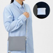 リフレクターサコッシュ