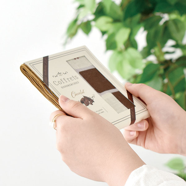 現代百貨 Coffrets ガーゼハンカチ チョコレート 現代百貨 Coffrets ガーゼハンカチ チョコレート