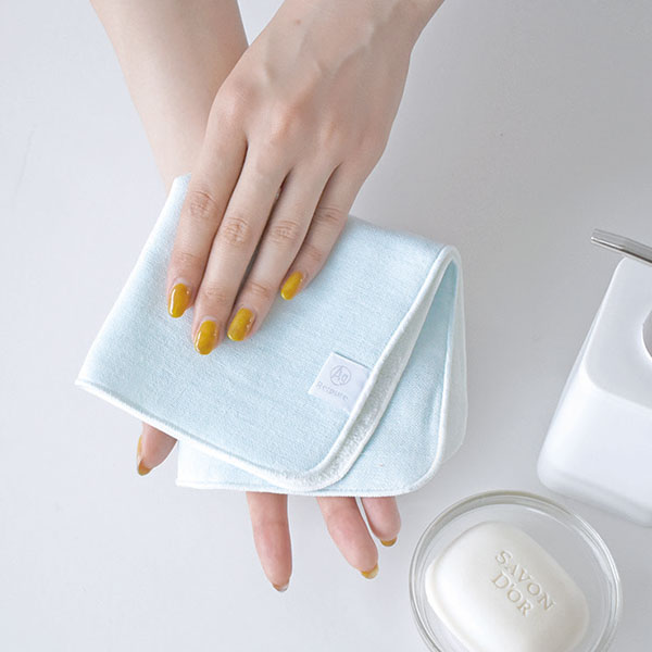 現代百貨 Re:pure 抗ウィルス タオルハンカチ 現代百貨 Re:pure 抗ウィルス タオルハンカチ