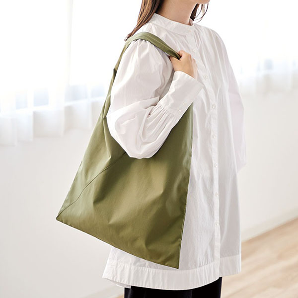 トライアングルトートバッグ トライアングルトートバッグ