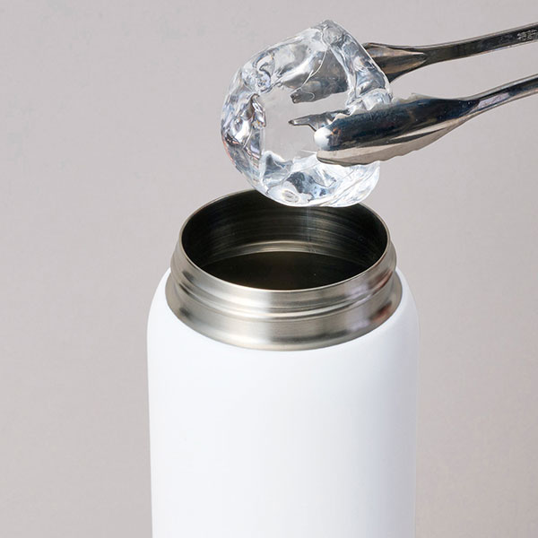 ハンドル付きスタイリッシュボトル750ml ハンドル付きスタイリッシュボトル750ml