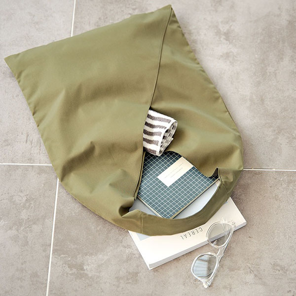 トライアングルトートバッグ トライアングルトートバッグ