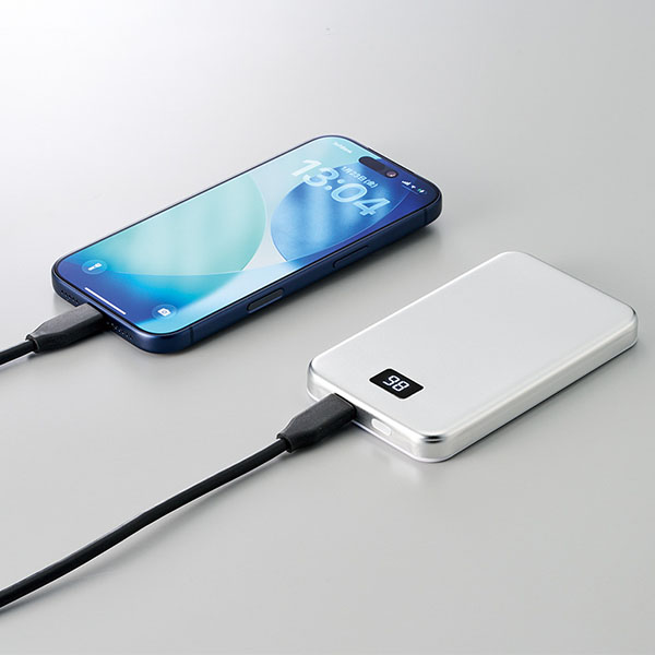 マグネット対応モバイルチャージャー5000(準固体使用) マグネット対応モバイルチャージャー5000(準固体使用)