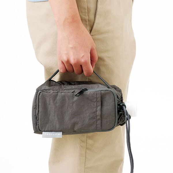 MOTTERU クーラーボトルホルダーサコッシュ MOTTERU クーラーボトルホルダーサコッシュ